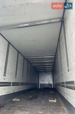 Фургон напівпричіп Schmitz Cargobull SCB S3B 2013 в 