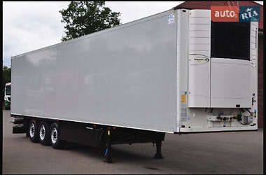 Рефрижератор Schmitz Cargobull SCB S3B 2013 в 