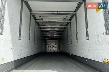 Рефрижератор полуприцеп Schmitz Cargobull SCB S3B 2013 в 