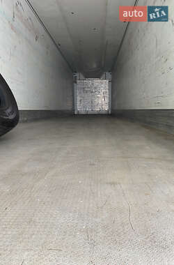 Рефрижератор полуприцеп Schmitz Cargobull SCB S3B 2012 в 