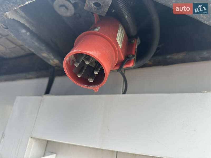 Рефрижератор полуприцеп Schmitz Cargobull SCB S3B 2016 в Луцке фото 36 Рефрижератор полуприцеп Schmitz Cargobull SCB S3B 2016 в Луцке