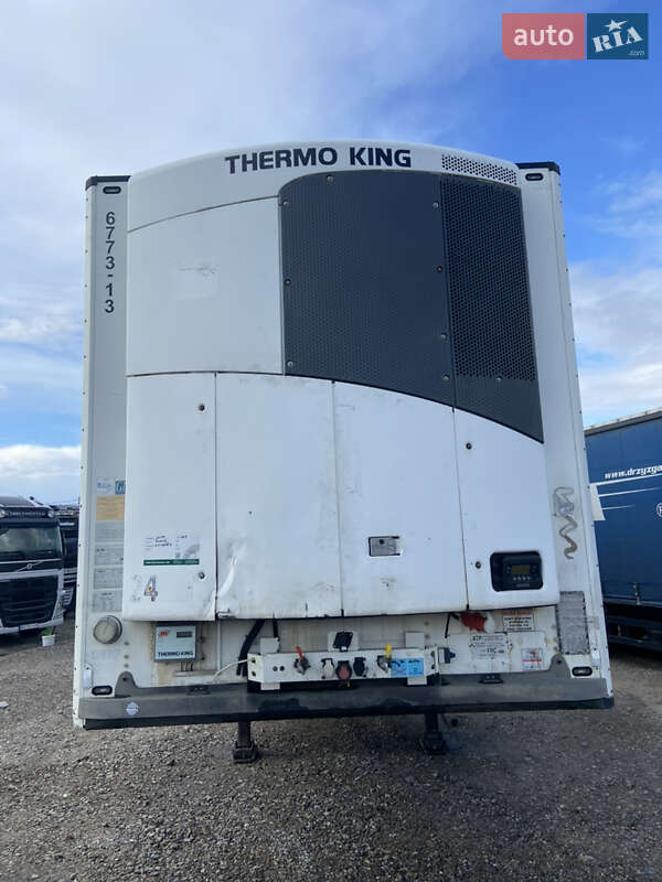 Рефрижератор напівпричіп Schmitz Cargobull SCB S3B 2013 в Славуті