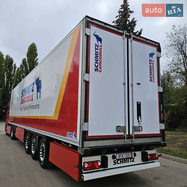 Рефрижератор полуприцеп Schmitz Cargobull SCB S3B 2013 в Кривом Роге