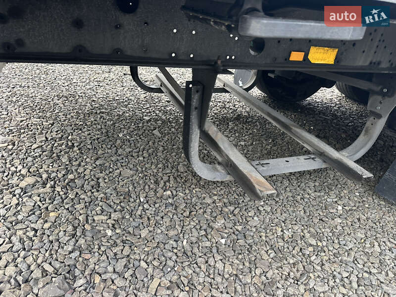 Фургон напівпричіп Schmitz Cargobull SCB S3B 2015 в Луцьку фото 27 Фургон напівпричіп Schmitz Cargobull SCB S3B 2015 в Луцьку