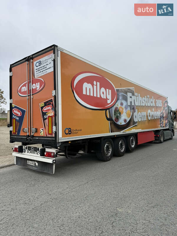 Рефрижератор Schmitz Cargobull SCB S3B 2017 в Черновцах