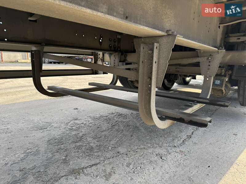 Тентований борт (штора) - напівпричіп Schmitz Cargobull SCB S3B 2012 в Вараші фото 10 Тентований борт (штора) - напівпричіп Schmitz Cargobull SCB S3B 2012 в Вараші