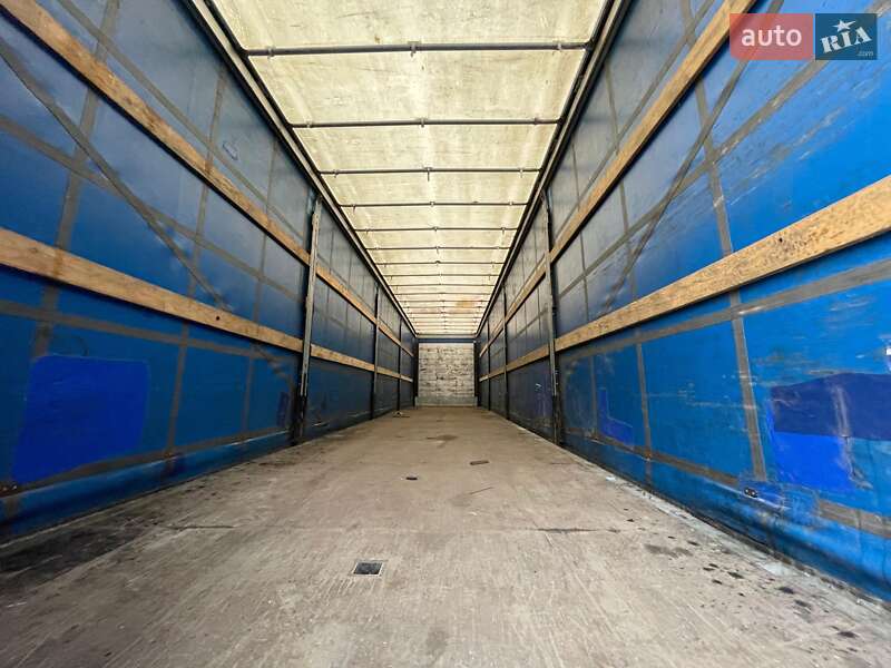 Тентований борт (штора) - напівпричіп Schmitz Cargobull SCB S3B 2015 в Запоріжжі