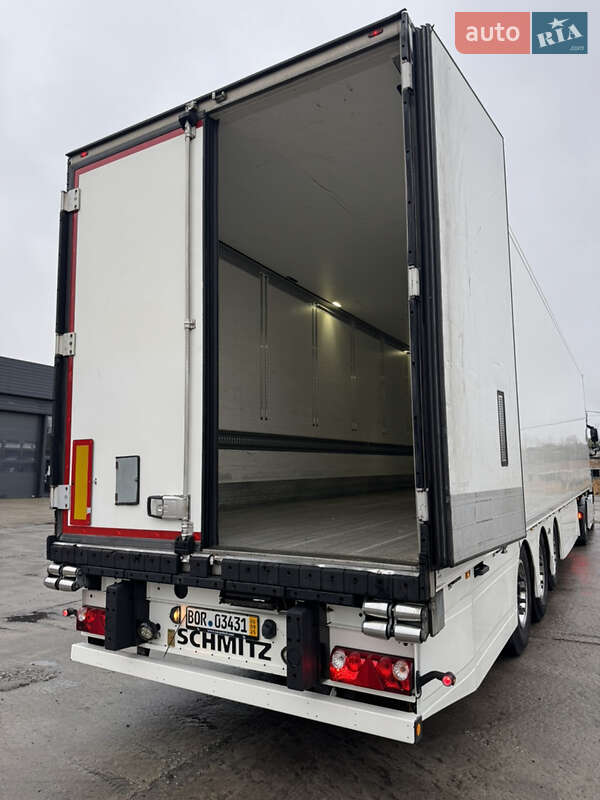 Рефрижератор напівпричіп Schmitz Cargobull SCB S3B 2017 в Києві