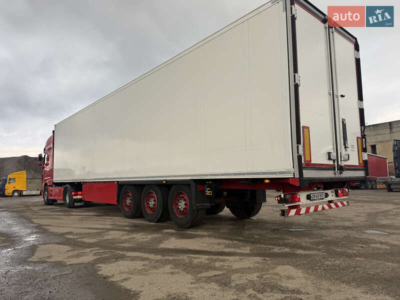 Рефрижератор напівпричіп Schmitz Cargobull SCB S3B 2019 в Львові