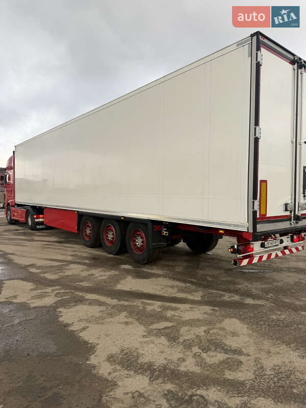 Рефрижератор напівпричіп Schmitz Cargobull SCB S3B 2019 в Львові