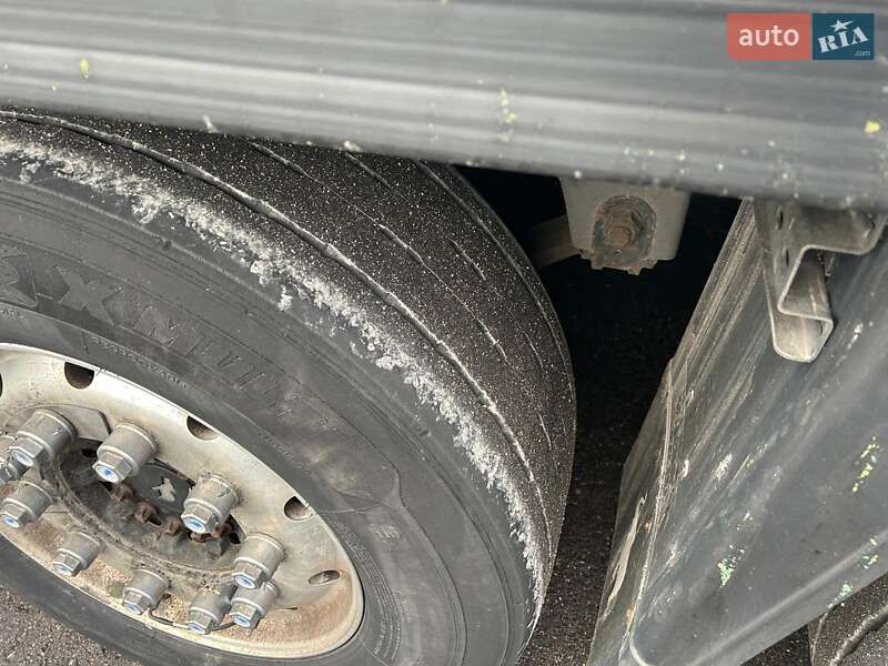 Рефрижератор полуприцеп Schmitz Cargobull SCB S3B 2015 в Ковеле