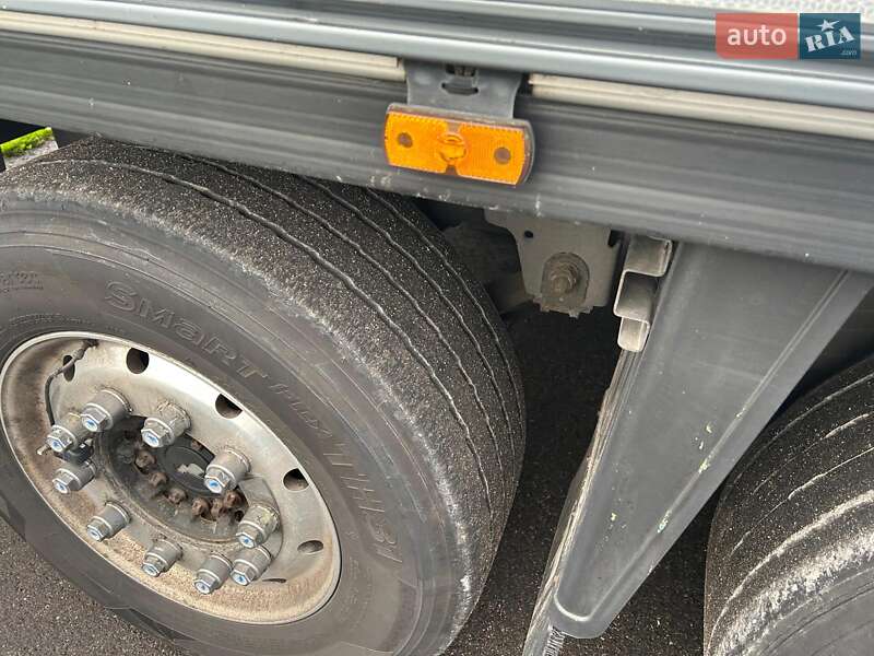 Рефрижератор полуприцеп Schmitz Cargobull SCB S3B 2015 в Ковеле