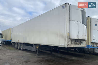 Рефрижератор напівпричіп Schmitz Cargobull SCB S3B 2013 в Чернівцях