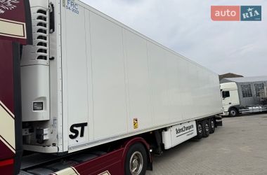 Рефрижератор полуприцеп Schmitz Cargobull SCB S3B 2016 в Залещиках