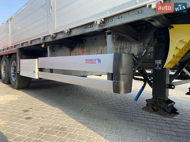 Бортовий напівпричіп Schmitz Cargobull SCB S3T 2019 в Заліщиках