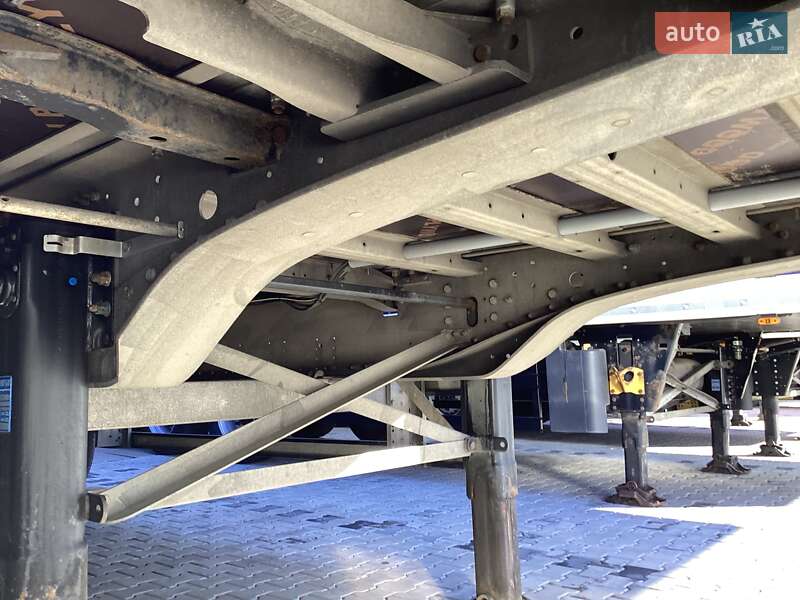 Тентований борт (штора) - напівпричіп Schmitz Cargobull SCB S3T 2016 в Черкасах