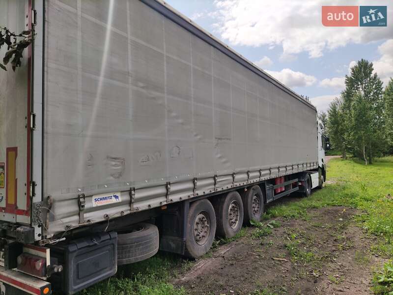 Тентованный борт (штора) - полуприцеп Schmitz Cargobull SCB S3T 2013 в Нововолынске фото 2 Тентованный борт (штора) - полуприцеп Schmitz Cargobull SCB S3T 2013 в Нововолынске