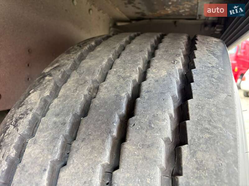 Тентований борт (штора) - напівпричіп Schmitz Cargobull SCB S3T 2016 в Ковелі