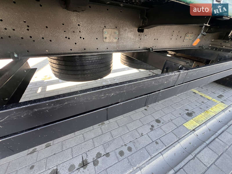 Тентований борт (штора) - напівпричіп Schmitz Cargobull SCB S3T 2016 в Тячеві