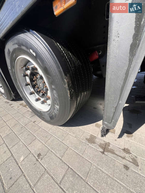 Тентований борт (штора) - напівпричіп Schmitz Cargobull SCB S3T 2016 в Тячеві