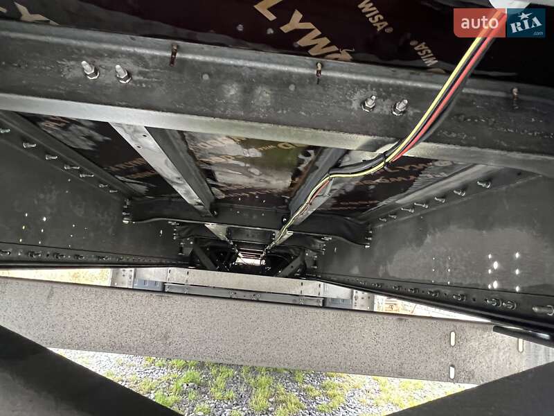 Тентований борт (штора) - напівпричіп Schmitz Cargobull SCB S3T 2019 в Вінниці