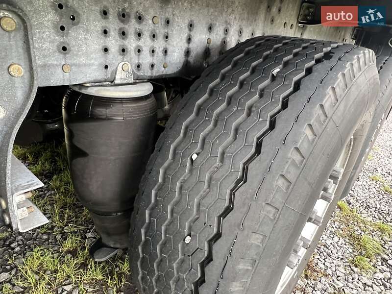 Тентований борт (штора) - напівпричіп Schmitz Cargobull SCB S3T 2019 в Вінниці