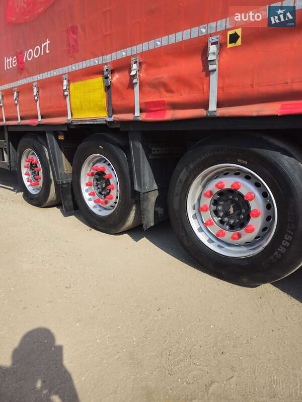 Тентованный борт (штора) - полуприцеп Schmitz Cargobull SCB S3T 2017 в Шептицькому фото 20 Тентованный борт (штора) - полуприцеп Schmitz Cargobull SCB S3T 2017 в Шептицькому