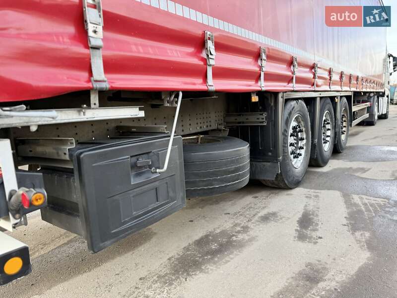 Тентований борт (штора) - напівпричіп Schmitz Cargobull SCB S3T 2017 в Рівному