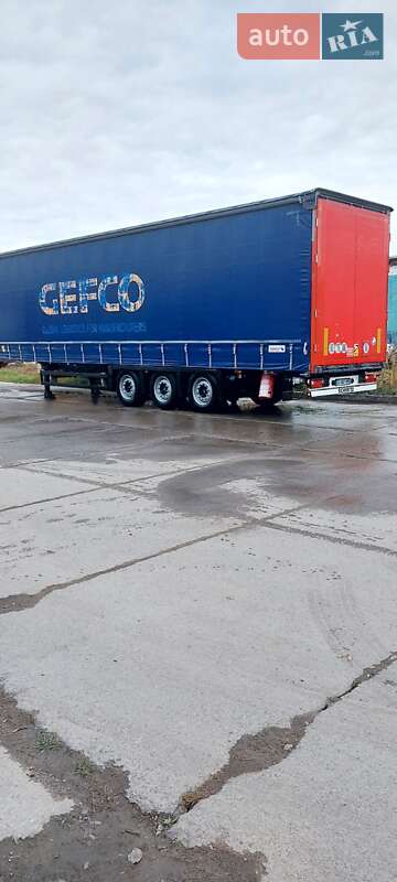 Тентований борт (штора) - напівпричіп Schmitz Cargobull SCB S3T 2012 в Надвірній
