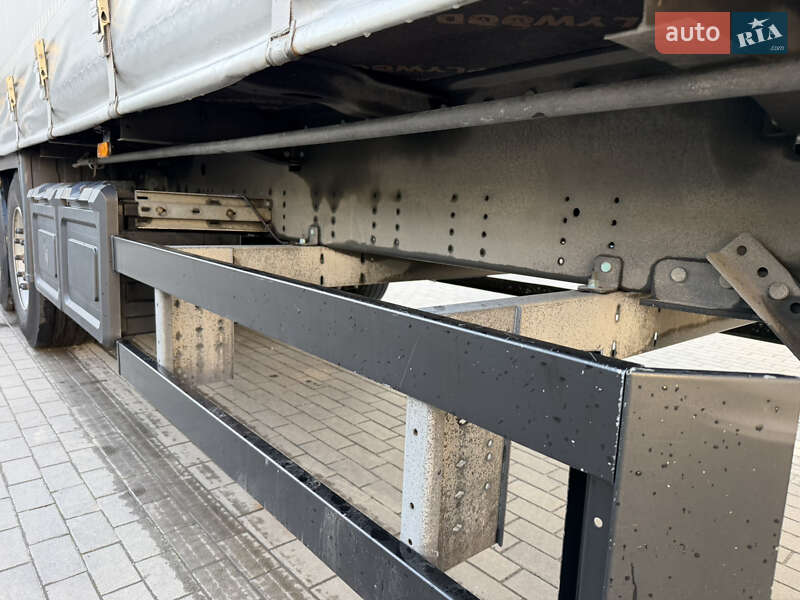 Тентованный борт (штора) - полуприцеп Schmitz Cargobull SCB S3T 2015 в Тячеве