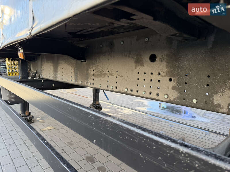 Тентований борт (штора) - напівпричіп Schmitz Cargobull SCB S3T 2017 в Тячеві фото 16 Тентований борт (штора) - напівпричіп Schmitz Cargobull SCB S3T 2017 в Тячеві