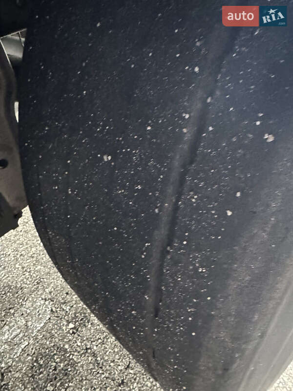 Тентованный борт (штора) - полуприцеп Schmitz Cargobull SCB S3T 2017 в Хусте