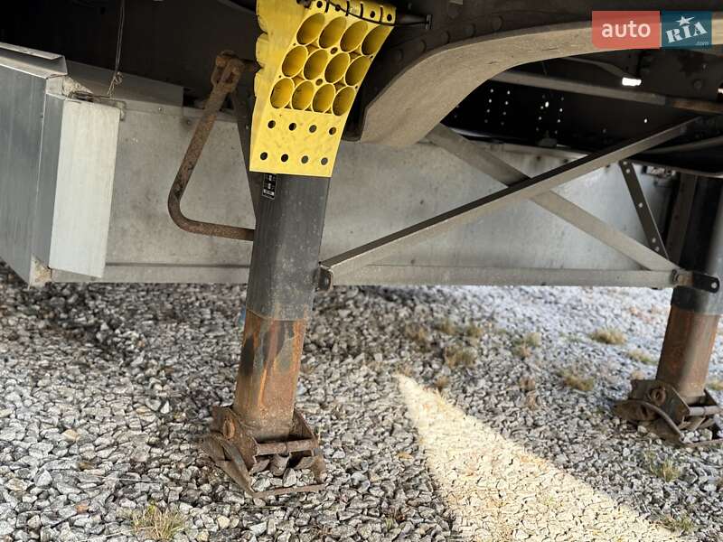 Тентованный борт (штора) - полуприцеп Schmitz Cargobull SCB S3T 2015 в Житомире фото 28 Тентованный борт (штора) - полуприцеп Schmitz Cargobull SCB S3T 2015 в Житомире