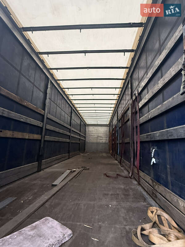 Тентованный борт (штора) - полуприцеп Schmitz Cargobull SCB S3T 2015 в Луцке