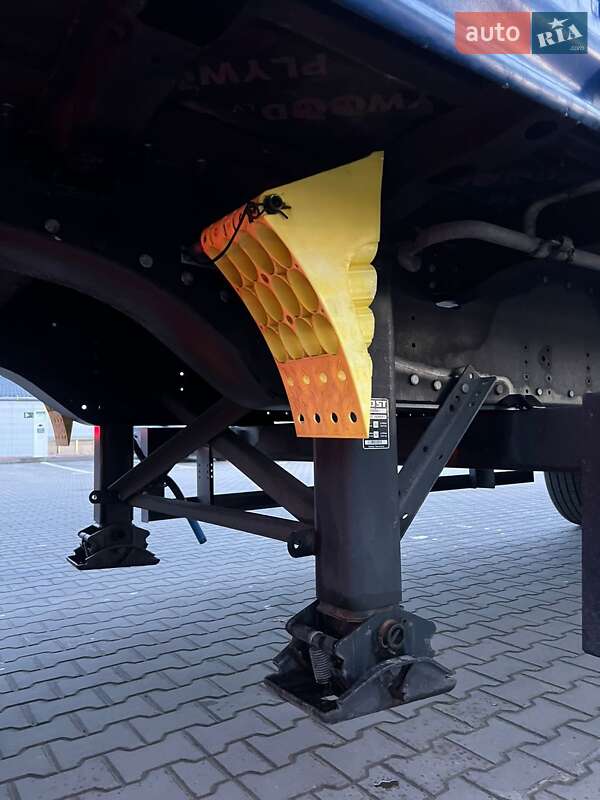 Тентованный борт (штора) - прицеп Schmitz Cargobull SCB S3T 2018 в Луцке фото 12 Тентованный борт (штора) - прицеп Schmitz Cargobull SCB S3T 2018 в Луцке