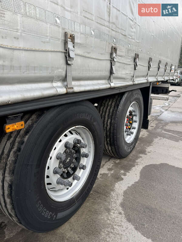 Тентованный борт (штора) - полуприцеп Schmitz Cargobull SCB S3T 2018 в Луцке