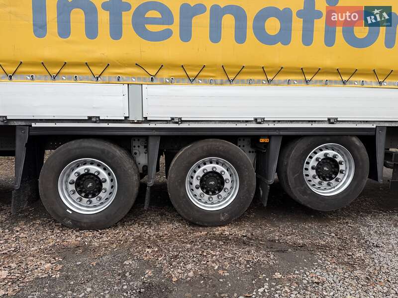 Тентованный борт (штора) - полуприцеп Schmitz Cargobull SCB S3T 2014 в Виннице