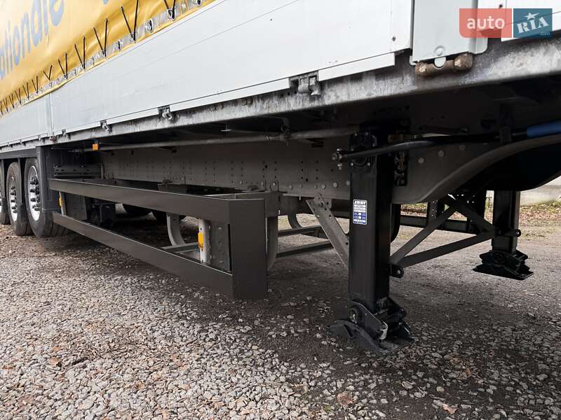 Тентованный борт (штора) - полуприцеп Schmitz Cargobull SCB S3T 2014 в Виннице