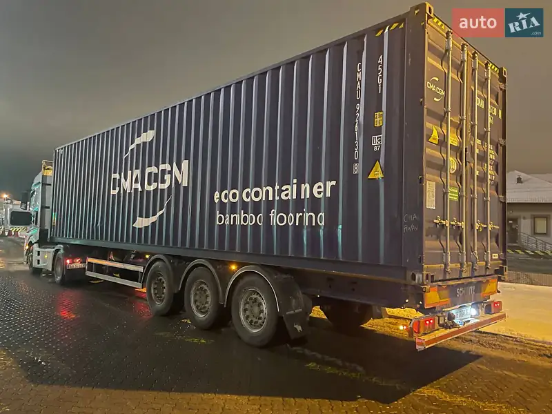 Контейнеровоз Schmitz Cargobull SCF 2013 в 