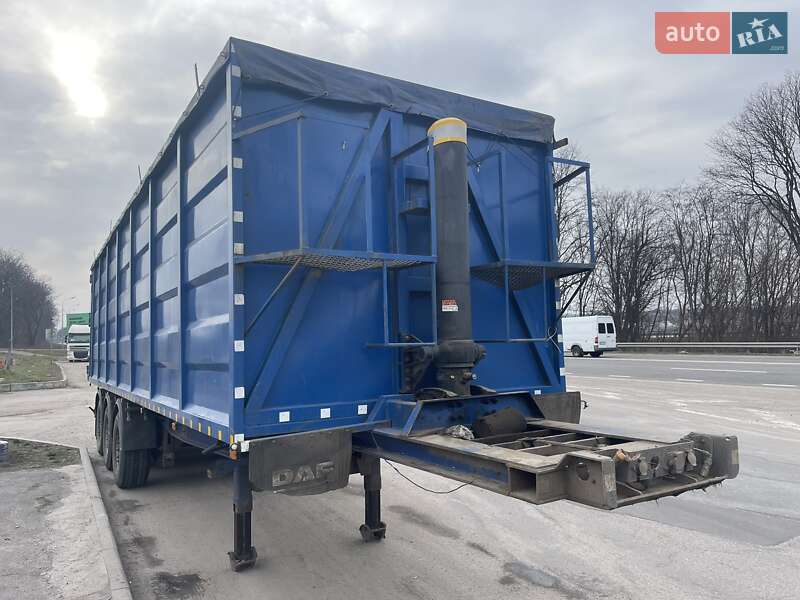 Самосвал полуприцеп Schmitz Cargobull SCF 2005 в Виннице