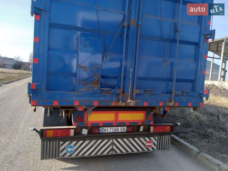 Самосвал полуприцеп Schmitz Cargobull SCF 2005 в Виннице