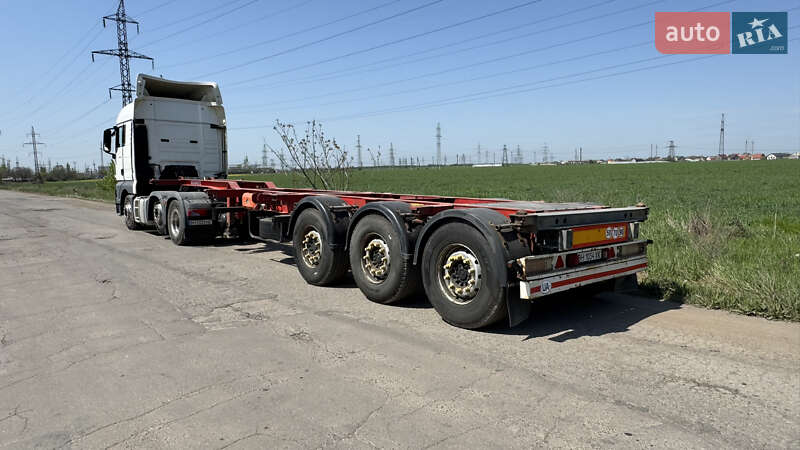 Контейнеровоз Schmitz Cargobull SCF 2006 в Одессе