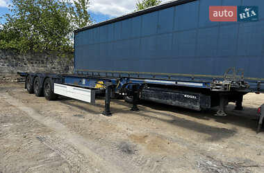 Контейнеровоз напівпричіп Schmitz Cargobull SCF 2013 в 