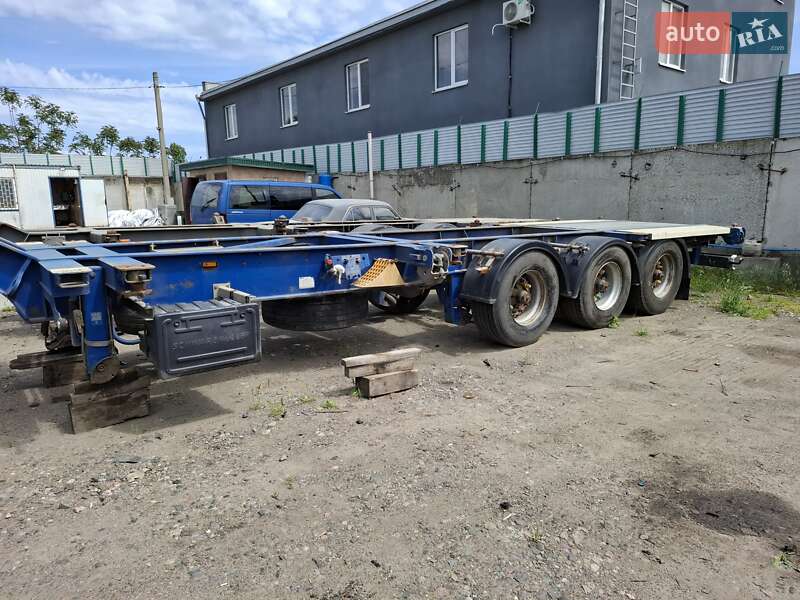 Контейнеровоз полуприцеп Schmitz Cargobull SCF 2007 в Одессе
