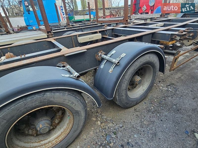 Контейнеровоз полуприцеп Schmitz Cargobull SCF 2007 в Одессе