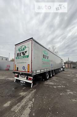 Бортовой полуприцеп Schmitz Cargobull Schutz 2012 в 