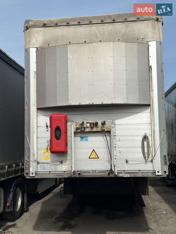 Бортовой полуприцеп Schmitz Cargobull Schutz 2012 в Сарнах