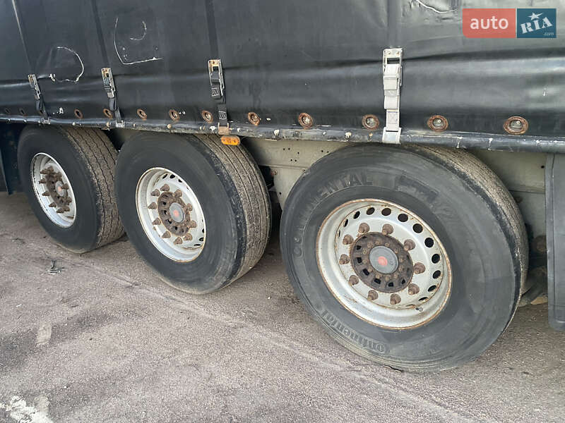 Тентований борт (штора) - напівпричіп Schmitz Cargobull SCS 24/L 2009 в Арцизові
