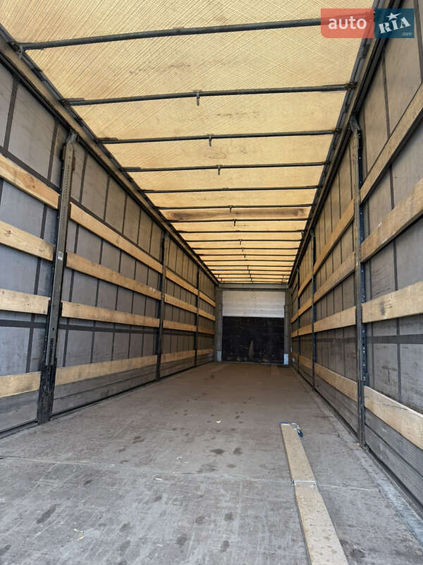 Тентованный борт (штора) - полуприцеп Schmitz Cargobull SCS 24/L 2016 в Одессе