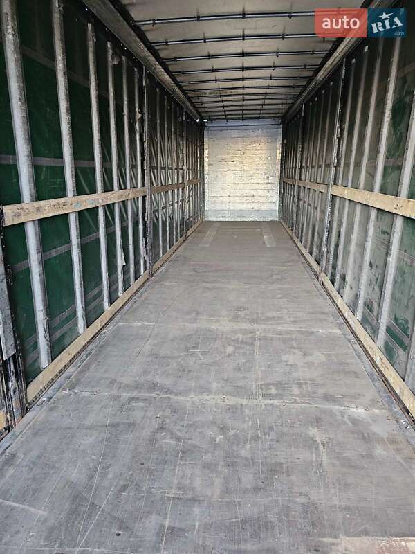 Тентованный борт (штора) - полуприцеп Schmitz Cargobull SCS 24/L 2014 в Шептицькому